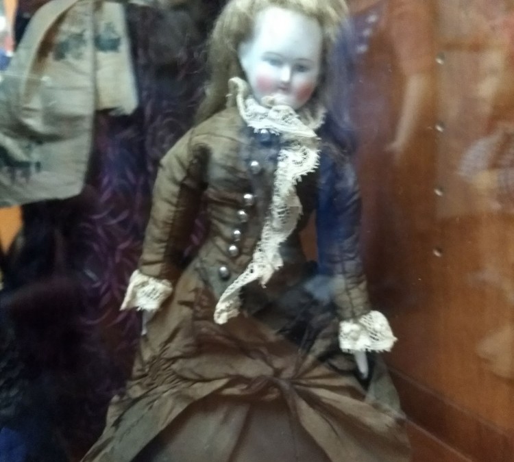 eliza-cruce-hall-doll-museum-photo